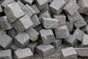 6º Batalhão conduz indivíduo que arremessou paralelepípedo em sua companheira após ela se negar a dar dinheiro para ele beber em Ponto Novo