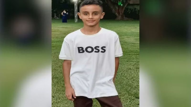 Adolescente de 14 anos morre após levar golpe na barriga em 'brincadeira de lutinha': 'Falaram que ele não era homem para isso'