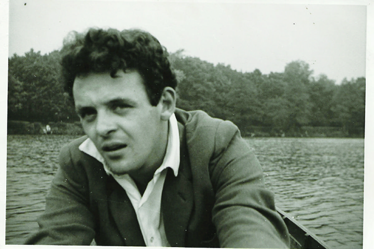 Anthony Hopkins conta de seu pai e álcool em autobiografia - 04/11/2025 - Ilustrada