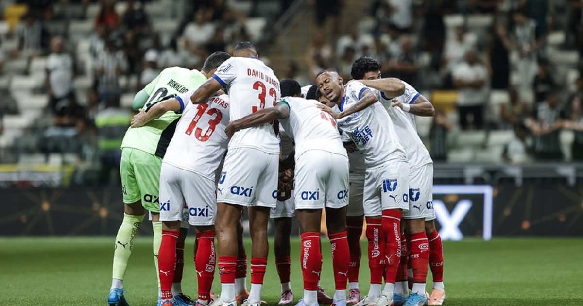 Após expulsão de Kanu, Bahia vira 'presa fácil' do Galo e perde mais uma fora de casa