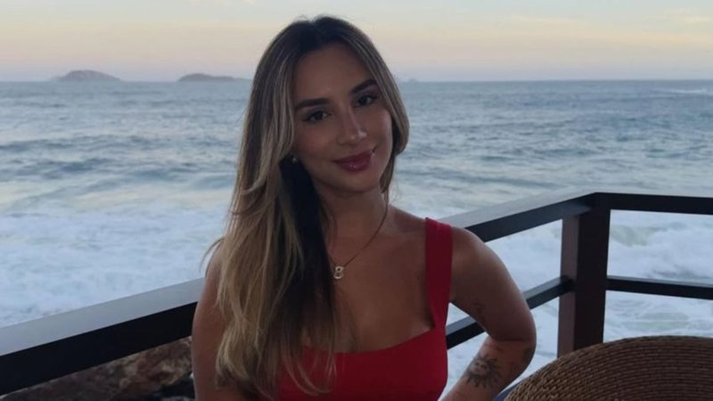 Cantor lamenta morte de jovem baleada na cabeça durante tiroteio: "Violência"