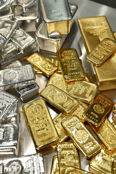 EUA incluem prata e cobre na lista de minerais críticos - 08/11/2025 - Mercado