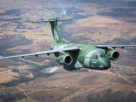 FAB pode descartar KC-390 danificado por falta de verba - 04/11/2025 - Poder