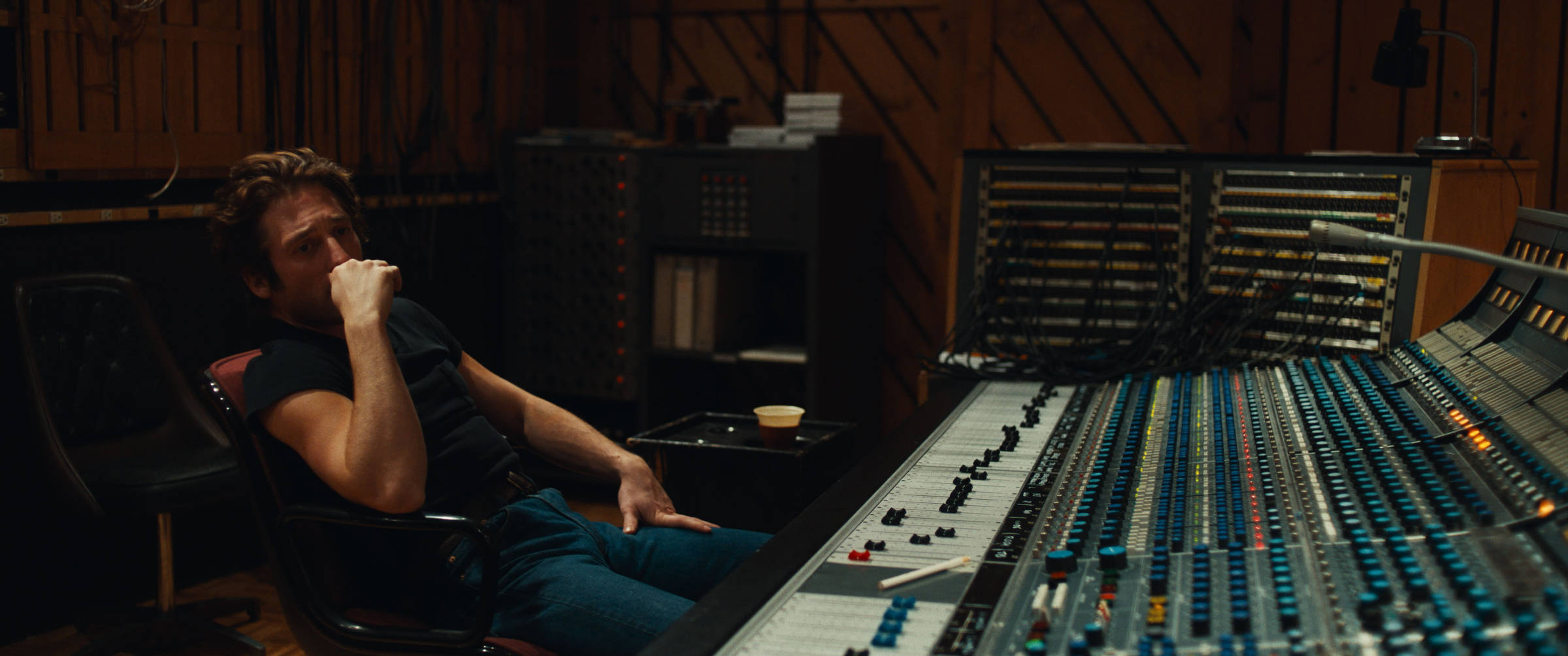 Filme de ano depressivo de Bruce Springsteen é deprimente - 06/11/2025 - Ilustrada