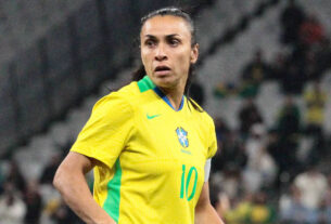 Globo, CazéTV, ESPN e Band negociam Copa feminina de 2027 - 06/11/2025 - Outro Canal