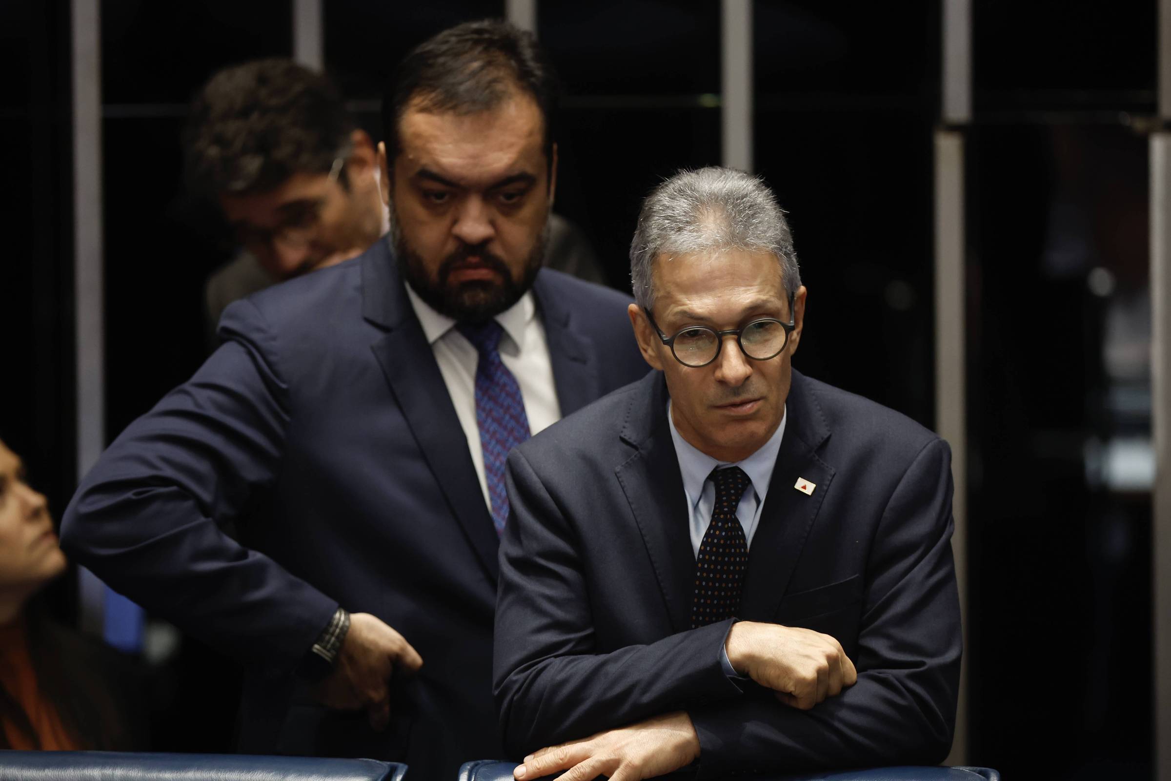 Governadores pegam carona em operação do RJ contra Lula - 06/11/2025 - Poder