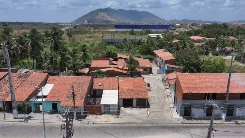 Guerra do tráfico obriga cerca de 30 famílias a abandonar suas casas: 'Teve gente que saiu sem levar nada'