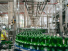 Heineken inaugura 14º fábrica no Brasil - 06/11/2025 - Mercado