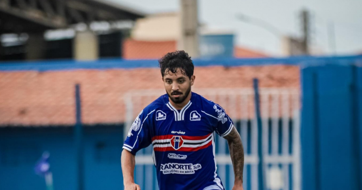 Juazeirense anuncia contratação do ponta Romarinho, ex-Fortaleza