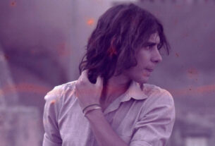 Lô Borges afirmou a liberdade como dois tênis surrados - 03/11/2025 - Ilustrada