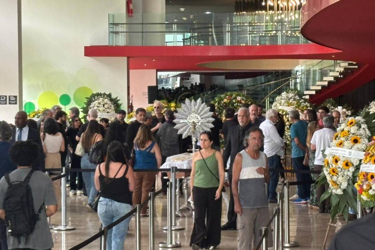 Lô Borges estava cheio de planos, diz irmão em velório - 04/11/2025 - Ilustrada