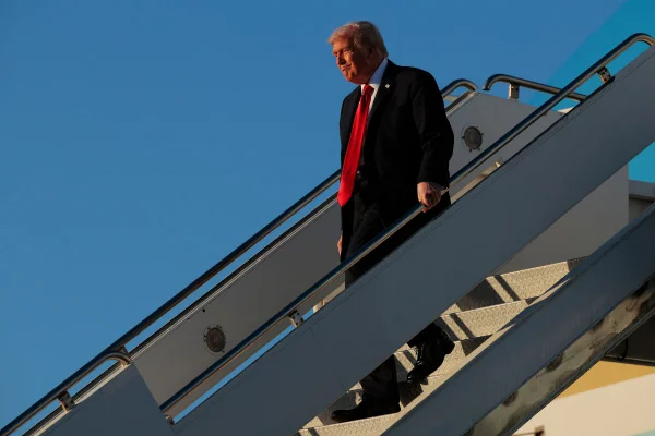 Mike Johnson prevê votação em 36h para encerrar shutdown nos EUA