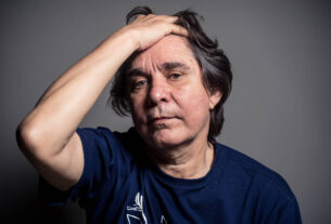 Morre Lô Borges, músico do Clube da Esquina, aos 73 anos - 03/11/2025 - Ilustrada