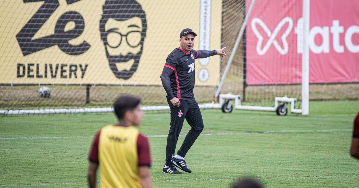 Opinião: Vitória é a bomba-relógio que Jair Ventura tentará desarmar, mas o estouro parece mais próximo - Coluna - Esportes