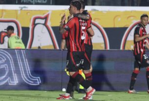 Vitória vence o Inter com gol salvador de Lucas Halter e sai parcialmente do Z4