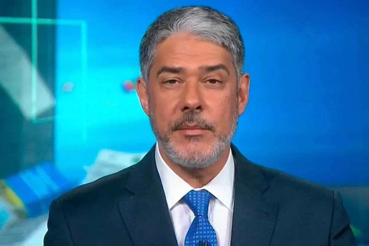William Bonner se despede do Jornal Nacional hoje; lembre - 31/10/2025 - Ilustrada