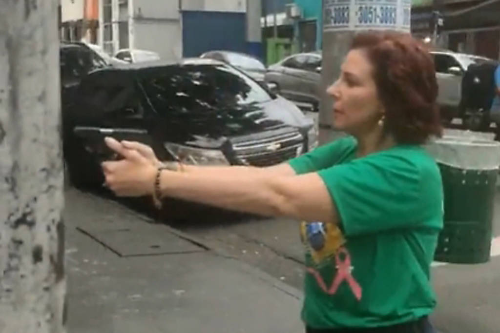 Zambelli tem condenação confirmada por perseguição armada - 30/10/2025 - Poder