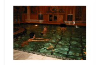 Arquivos Epstein divulgados revelam novas fotos de Bill Clinton - destaque galeria