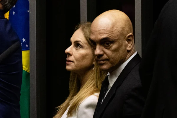 Constantino reconhece força de Moraes com queda da Magnitsky: “Venceu” - destaque galeria