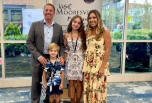 Esposa de ex-piloto da Nascar mandou mensagem antes de avião cair - destaque galeria