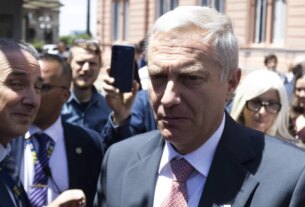 Kast propõe “corredor humanitário” para deportar imigrantes no Chile - destaque galeria