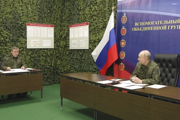 Rússia diz que só negocia a guerra da Ucrânia com os EUA - destaque galeria