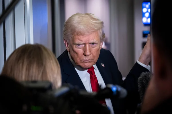 Trump convoca alto escalão da segurança para reunião sobre a Venezuela - destaque galeria