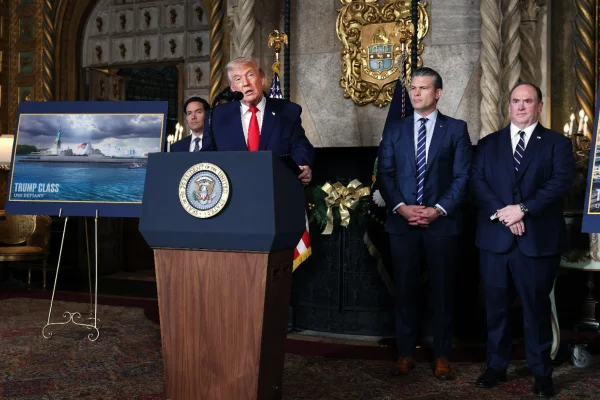 Trump diz que EUA vão ficar com petróleo e navios venezuelanos - destaque galeria