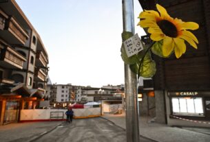 Sobrevivente relata fuga “milagrosa” de incêndio em bar na Suíça - destaque galeria